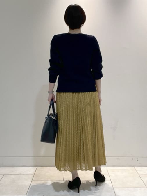 フミさんの「Reflect｜【選べる8色／スカートにもパンツにも◎】ウール混ボートネックニット」を使ったコーディネート