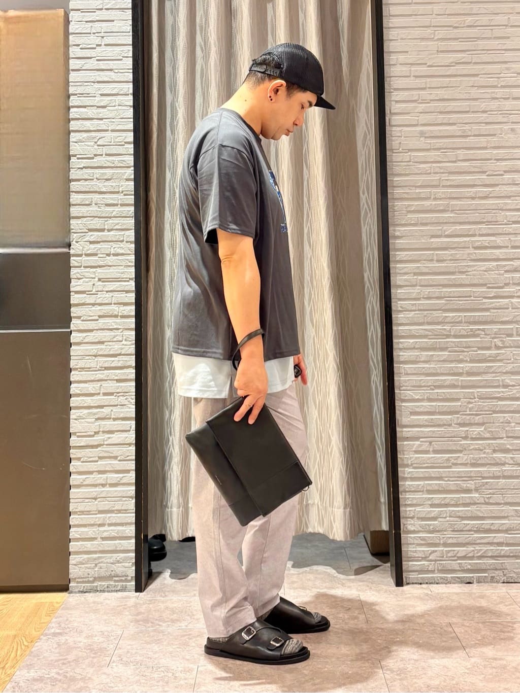 Pーyamaさんの「THE SHOP TK｜セサミストリートTシャツ／親子リンク」を使ったコーディネート