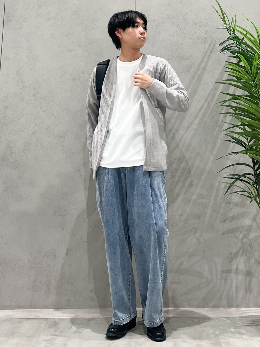 SHI-MAさんの「THE SHOP TK｜【セットでお買い得！！】長袖カーディガン＋半袖Tシャツ　洗濯機OK/吸水速乾(Tシャツのみ)」を使ったコーディネート