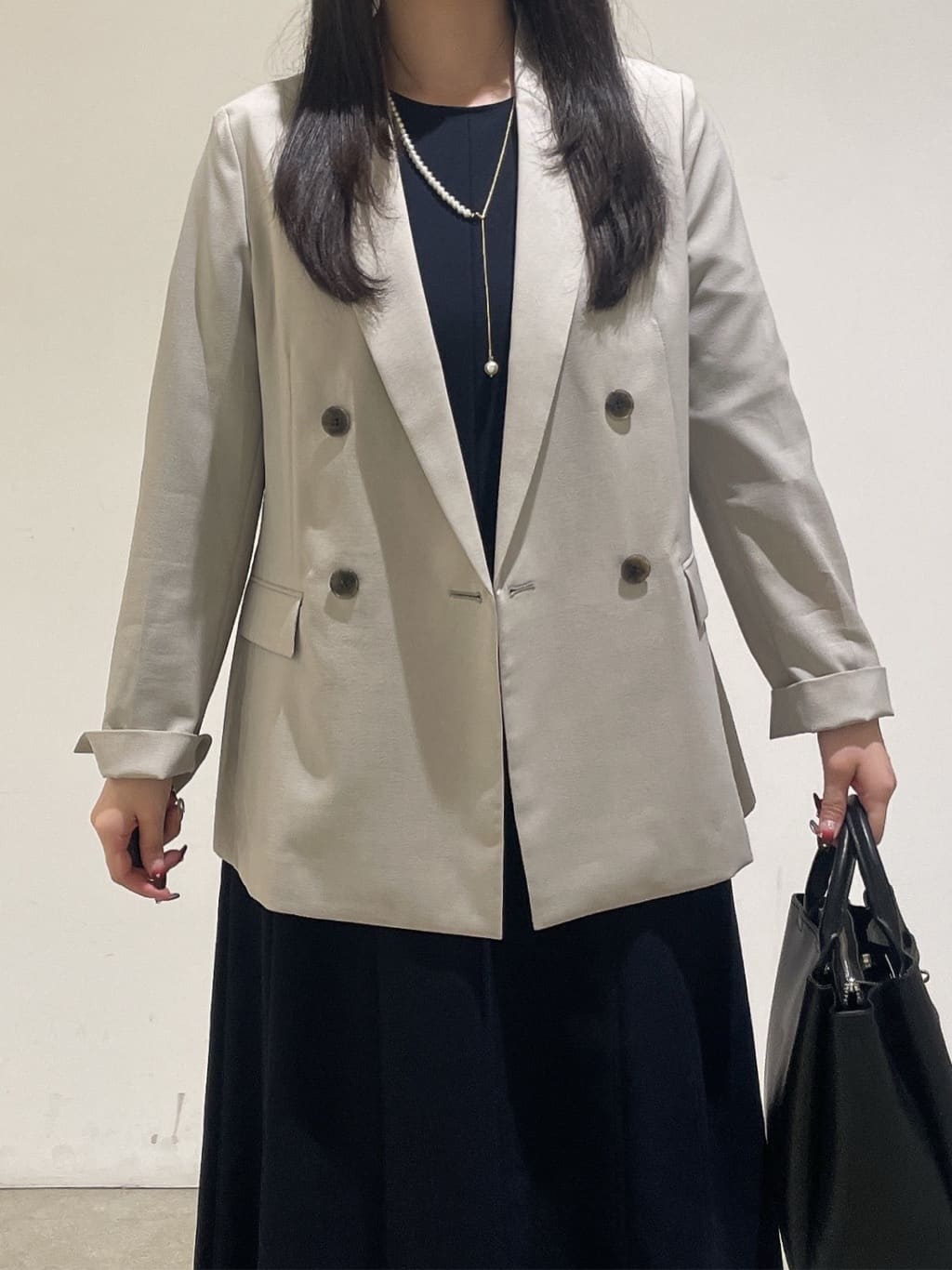 emikaさんの「INDIVI｜【UVケア】ライトダブルジャケット」を使ったコーディネート