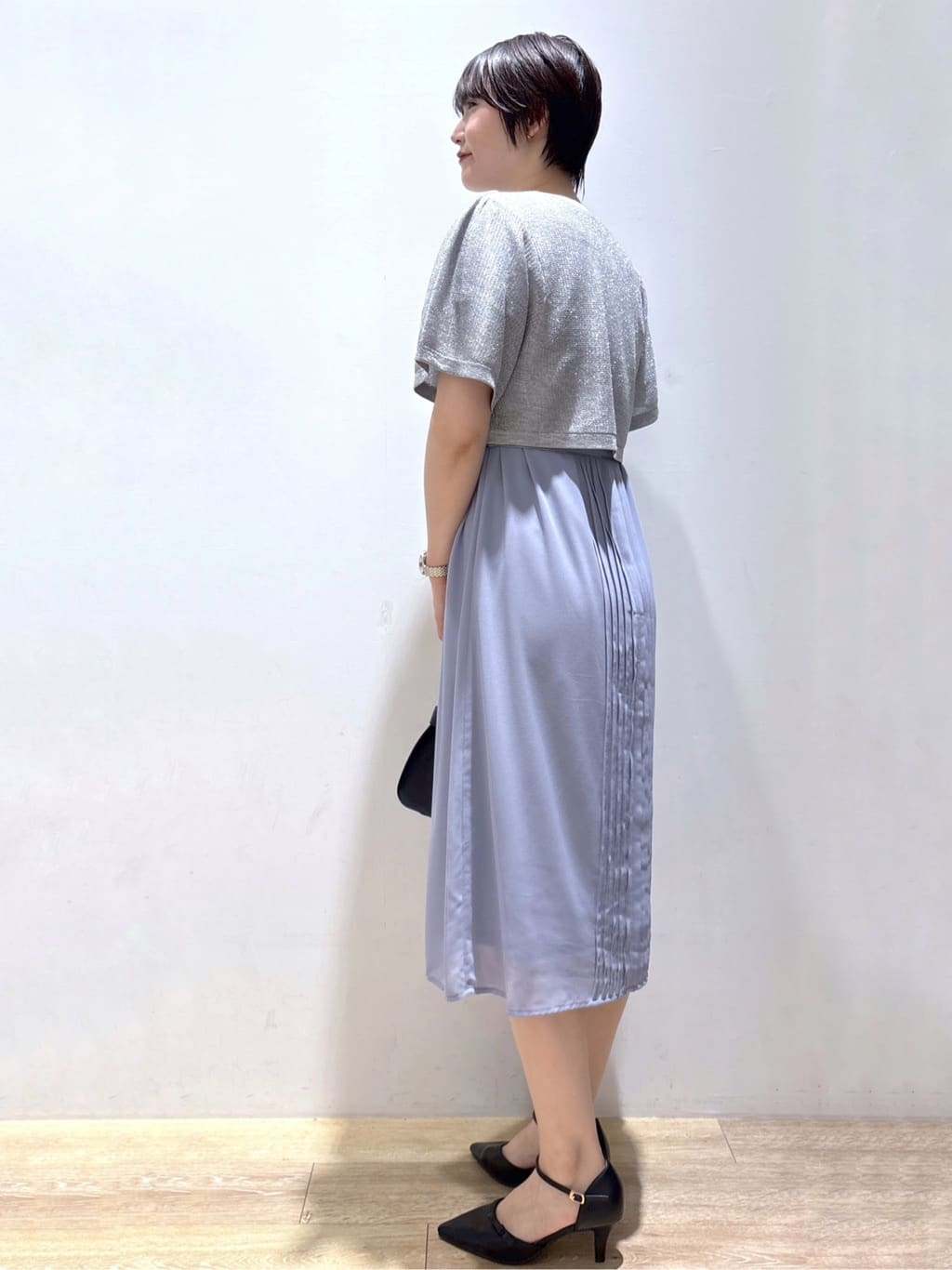mizukiさんの「index｜ビジュー釦ラメボレロカーディガン【洗濯機OK／抗ピル】」を使ったコーディネート