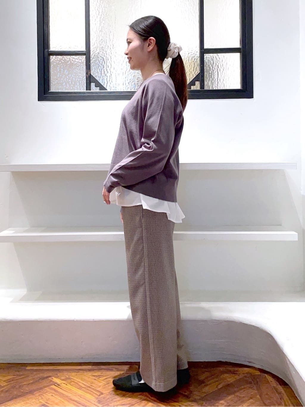 あんりさんの「grove｜最終お値下げ！！【洗える/毛玉軽減】天竺ラグランスリーブプルオーバー」を使ったコーディネート