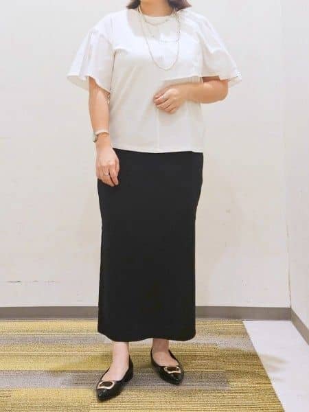 okayuさんの「THE SHOP TK｜アシメケープ風プルオーバー【接触冷感/洗濯機OK】」を使ったコーディネート