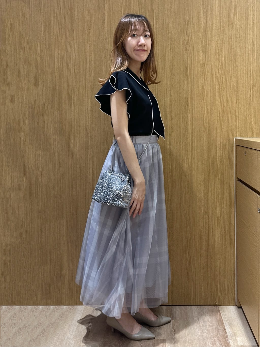 yukaさんの「OPAQUE.CLIP｜フレアスリーブボウタイニット【洗濯機洗い可／接触冷感／抗ピル】」を使ったコーディネート