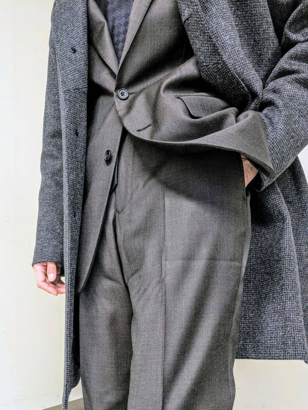 ryoさんの「TAKEO KIKUCHI｜【Made in JAPAN】ブロード レギュラーカラー ドレスシャツ」を使ったコーディネート