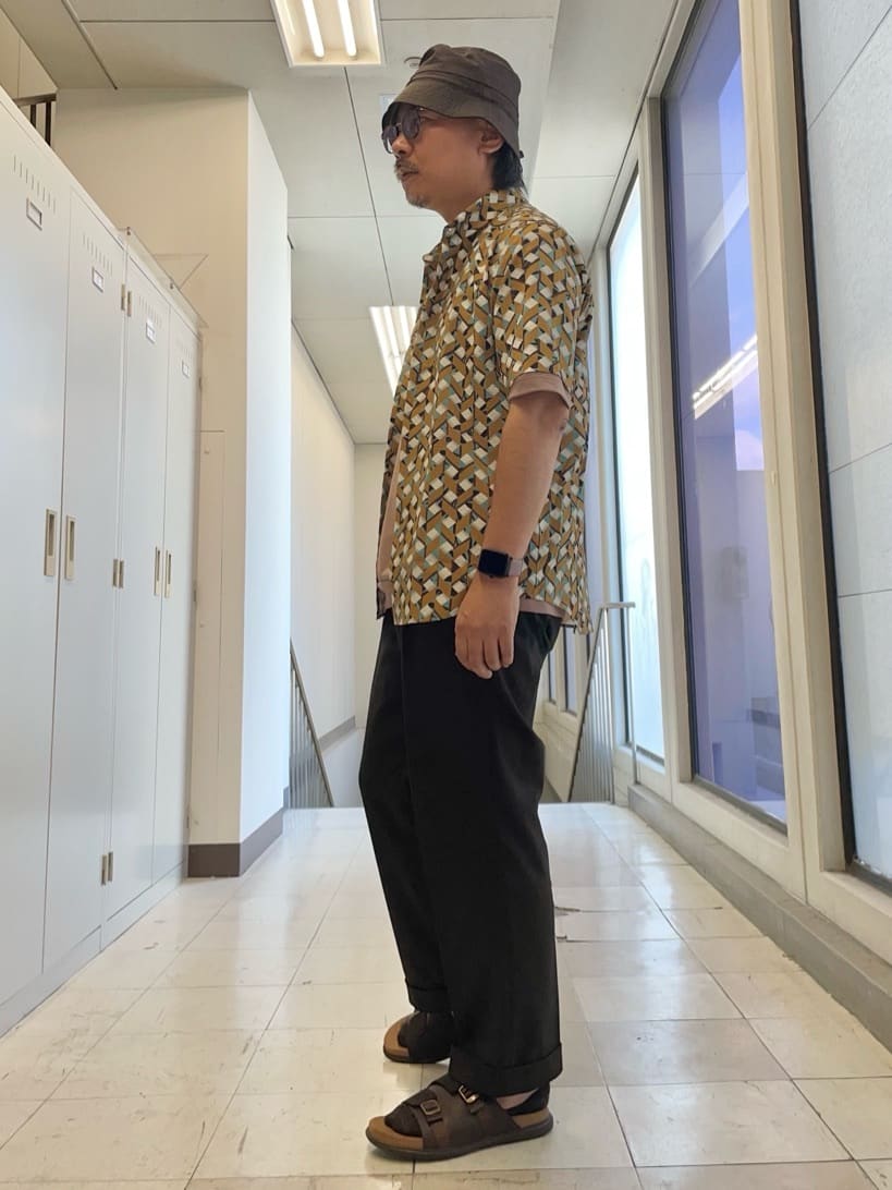 MAKOTO AIさんの「TAKEO KIKUCHI｜【COOL CITY WEAR】籠目アート柄 サッカーシャツ /通気性」を使ったコーディネート