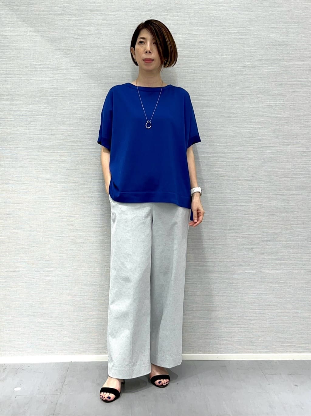 Shinakoさんの「UNTITLED｜フープトップネックレス」を使ったコーディネート