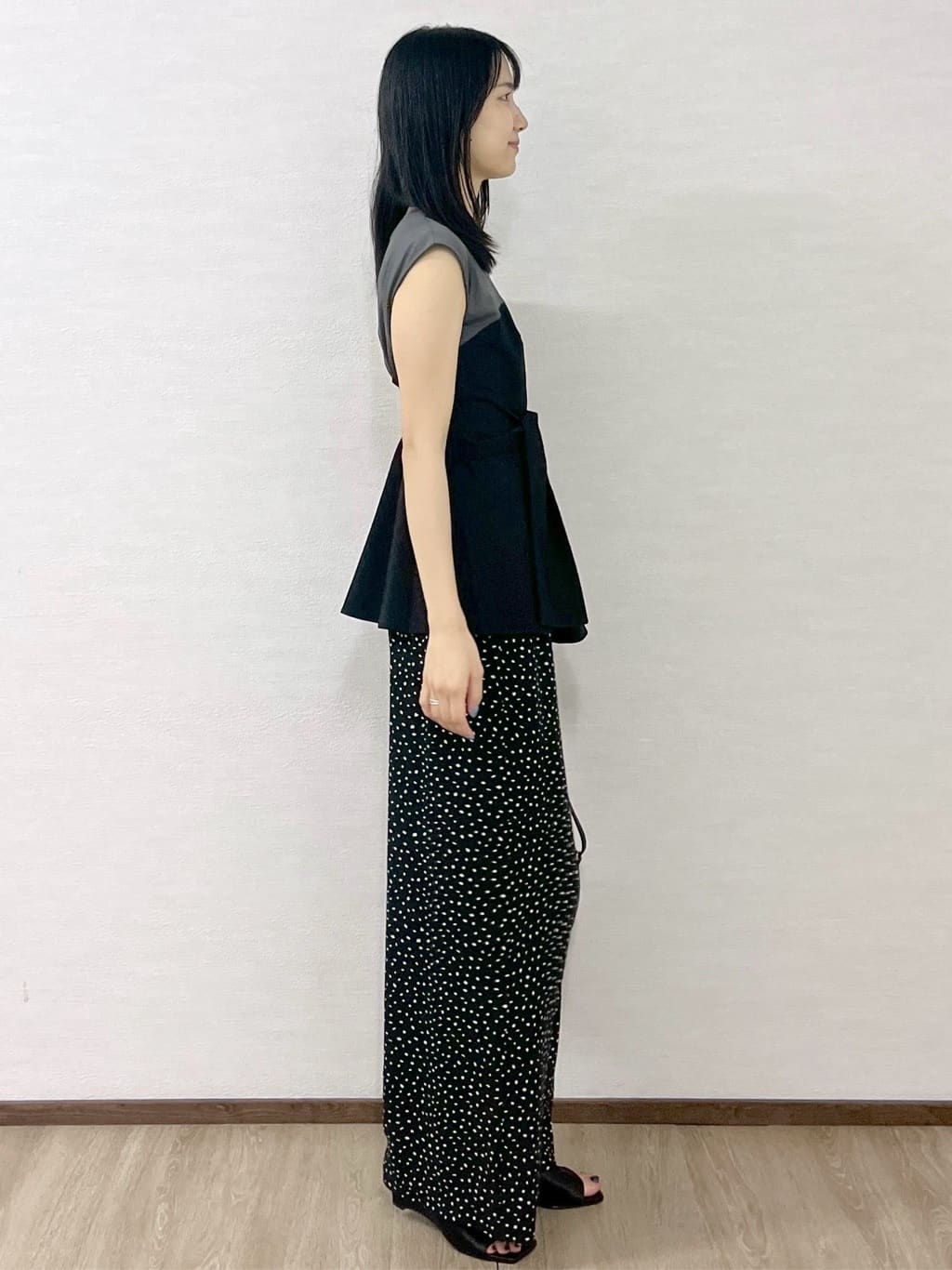sachikoさんの「OPAQUE.CLIP｜ビスチェドッキングカットソー【洗濯機洗い可】」を使ったコーディネート
