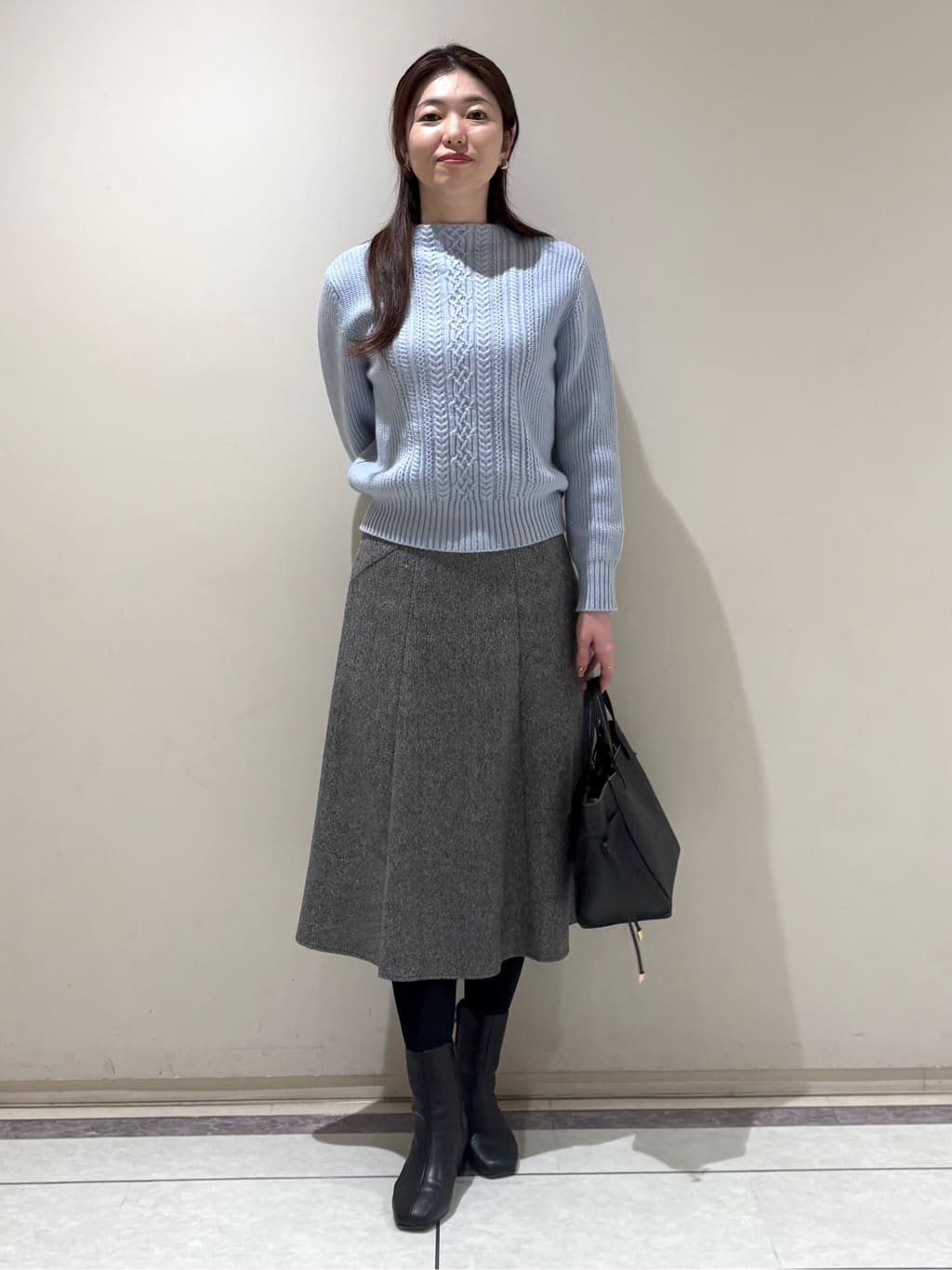 sakiさんの「COUP DE CHANCE｜【手洗い可／日本製】ケーブルニット」を使ったコーディネート