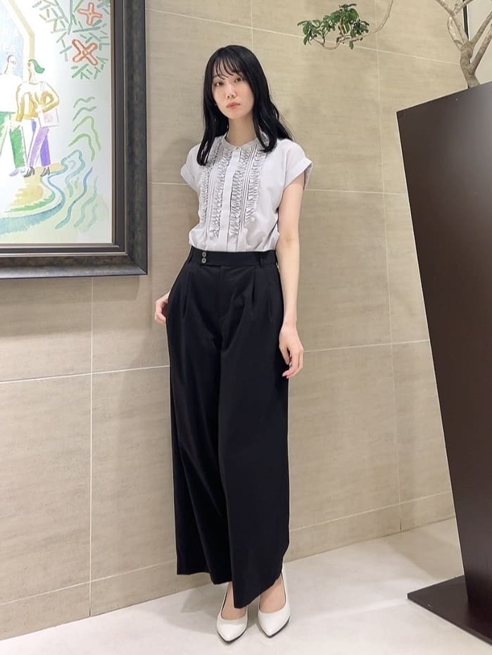 sechiさんの「UNTITLED｜【日本製・本革】Comfit Dresser Pumps（コンフィットドレッサーパンプス）」を使ったコーディネート