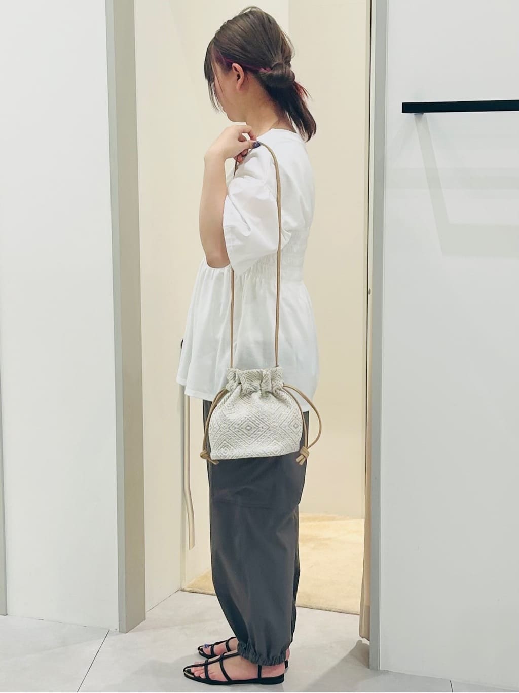 dropさんの「THE SHOP TK｜」を使ったコーディネート