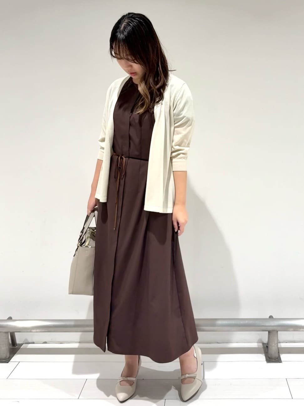 Azusaさんの「Reflect｜カットワークレーススリーブワンピース」を使ったコーディネート