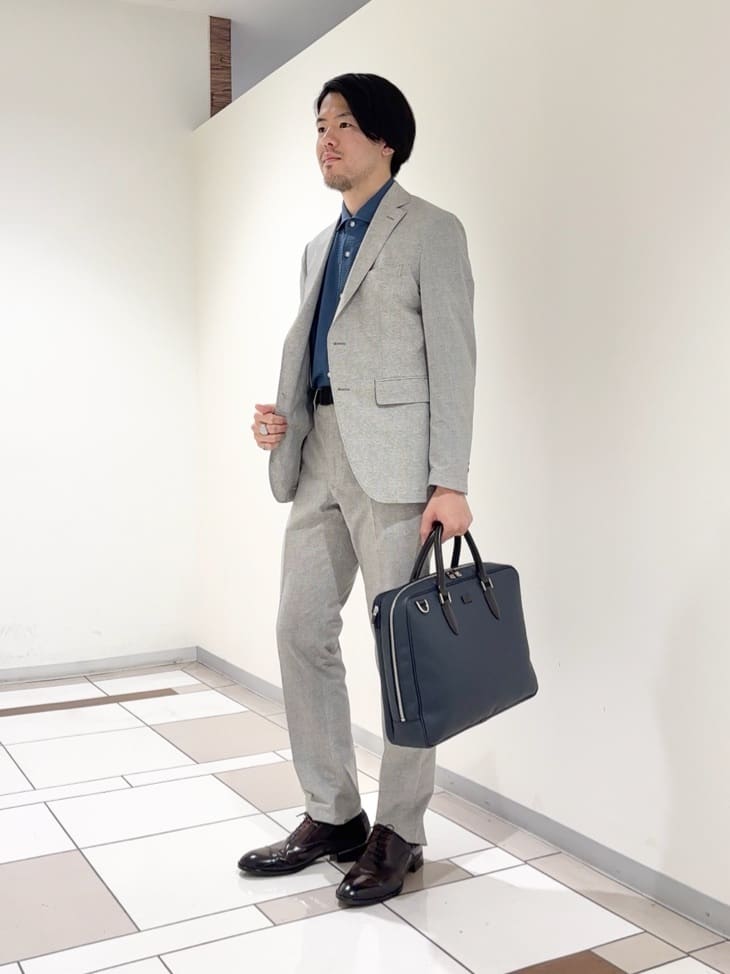 及川さんの「TAKEO KIKUCHI｜【抗菌防臭】COOL DOTS（R）ドビープリント ジャケット」を使ったコーディネート