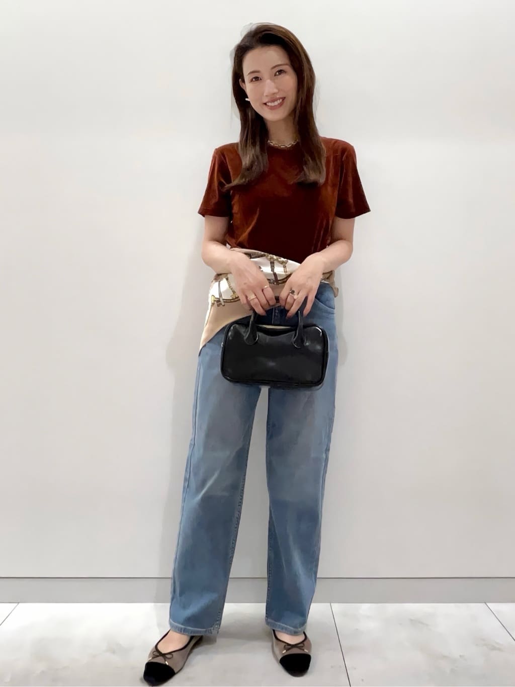 maiさんの「OPAQUE.CLIP｜フロッキーチュールTシャツ【洗濯機洗い可】」を使ったコーディネート
