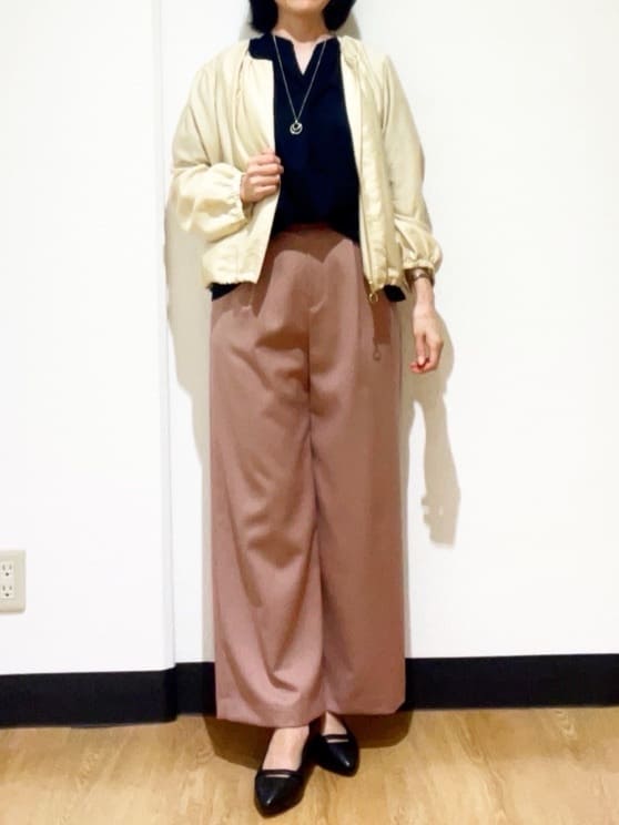 フクさんの「Reflect｜【すっきりシルエット】ワイドクロップドパンツ」を使ったコーディネート
