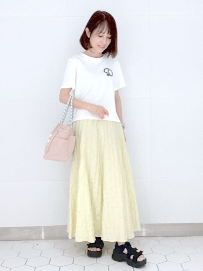 Satoさんの「Dessin｜【洗える】チュール刺繍Tシャツ」を使ったコーディネート