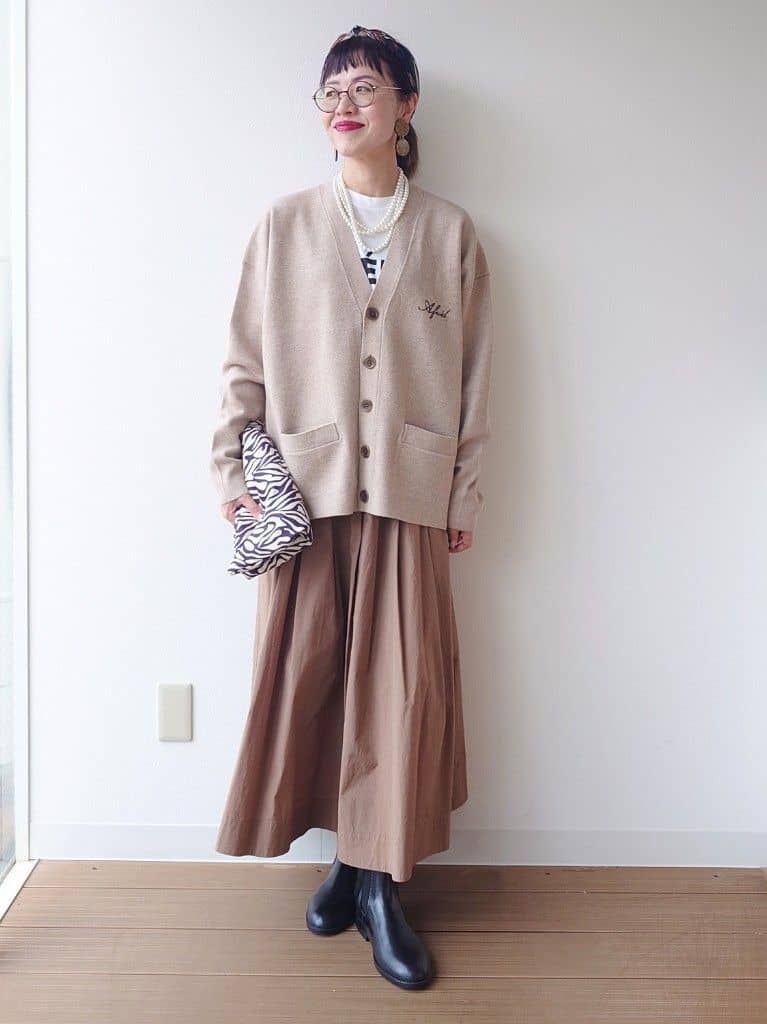 MUTSUKOさんの「UNTITLED｜【CHIGNON】CHERIE シンプルロゴTシャツ」を使ったコーディネート