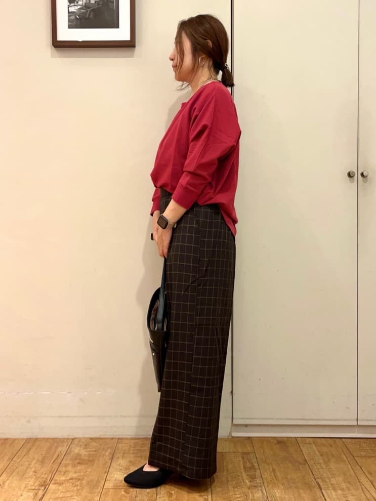 harusakuさんの「SHOO･LA･RUE｜【高レビュー/洗濯後しわになりにくい】1枚でサマ見え 8分袖ドルマンブラウス」を使ったコーディネート