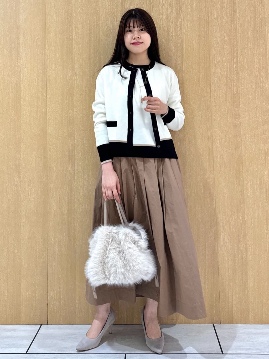 nanaさんの「UNTITLED｜【アンサンブル可/ジャケット風】ウールミラノリブカーディガン」を使ったコーディネート