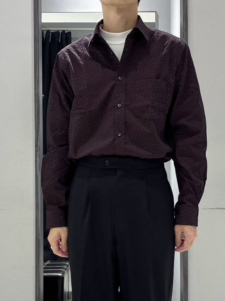 わいずみさんの「TAKEO KIKUCHI｜【Made in JAPAN】播州織 ドビー千鳥シャツ」を使ったコーディネート