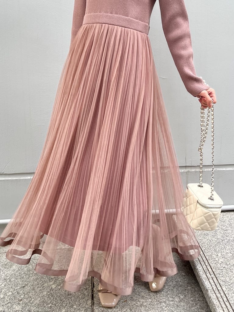 はばさんの「Couture brooch｜【S-LL/キラキラリブニット】チュールドッキング ワンピース」を使ったコーディネート