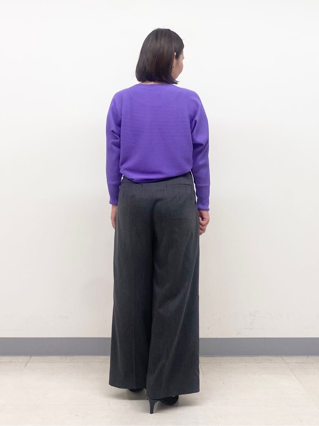 YUKARIさんの「INDIVI｜【洗える／体型カバー】美シルエットニット」を使ったコーディネート