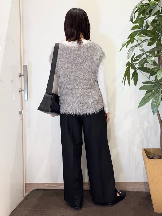 宗形さんの「SHOO･LA･RUE｜【洗濯機可/S-LL】すっきり上品きれい見え タックワイドパンツ」を使ったコーディネート