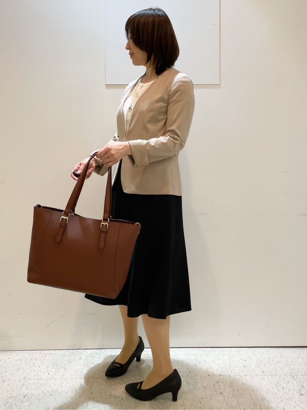 めいさんの「Reflect｜【一枚着で着映え◎／ジャケットのインナーにも】フロント開きブラウス」を使ったコーディネート