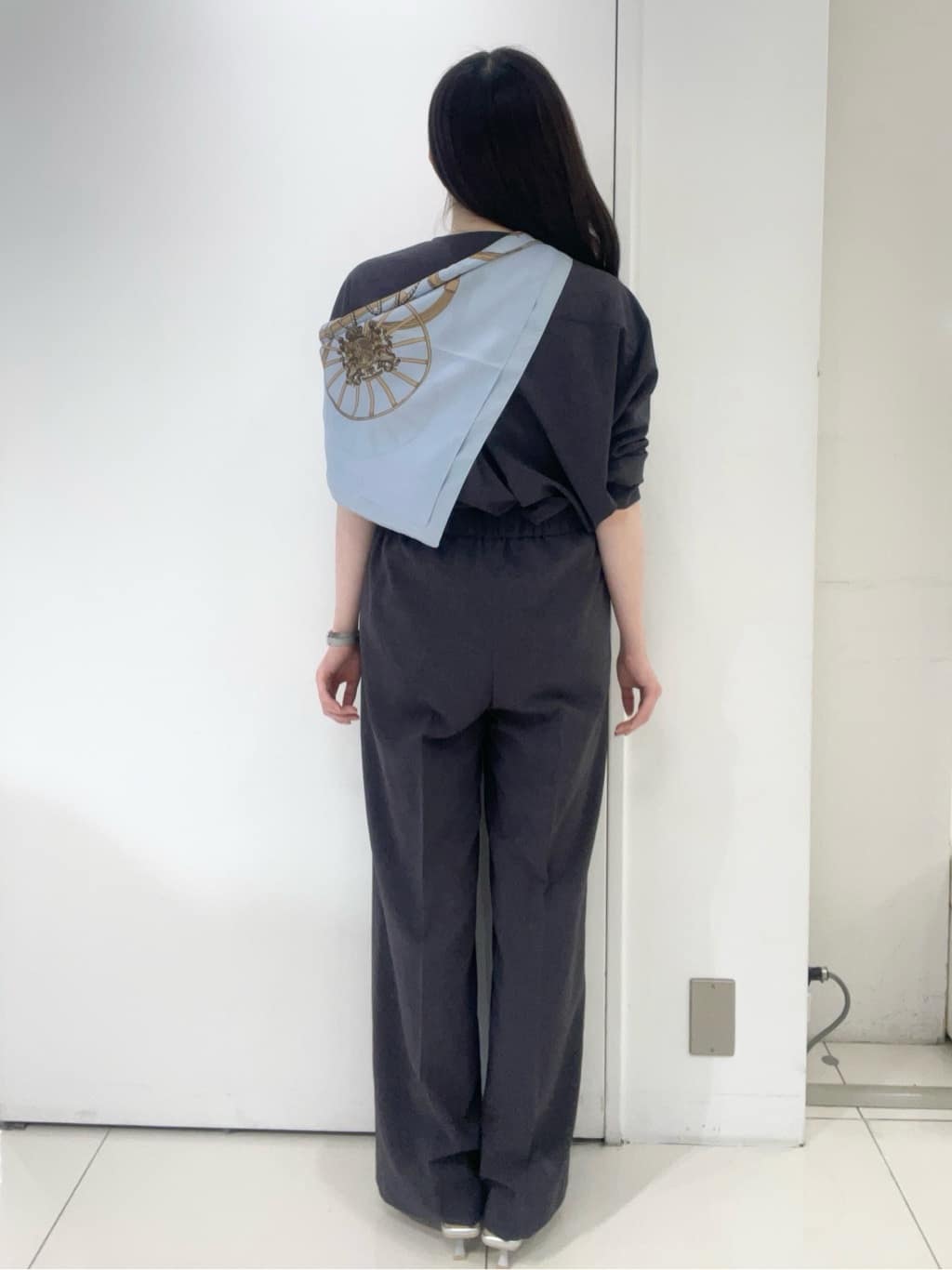 moeさんの「UNTITLED｜【UV/はっ水/セットアップ可】リラククールパンツ」を使ったコーディネート