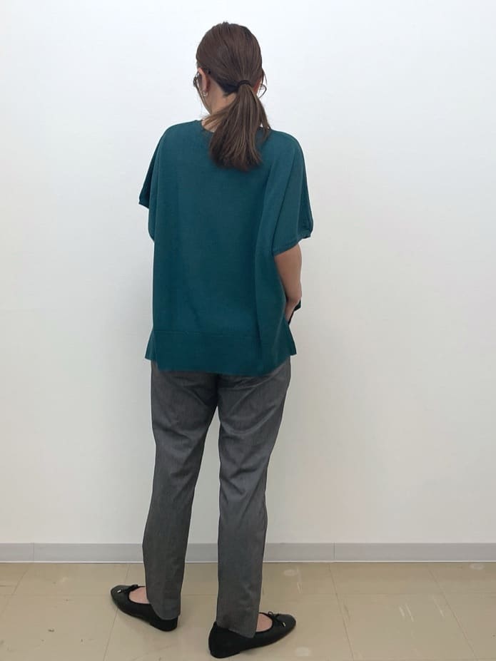 Akiさんの「OPAQUE.CLIP｜《5色展開／S-LLサイズ》リラクシーメッシュニット【洗濯機洗い可】」を使ったコーディネート