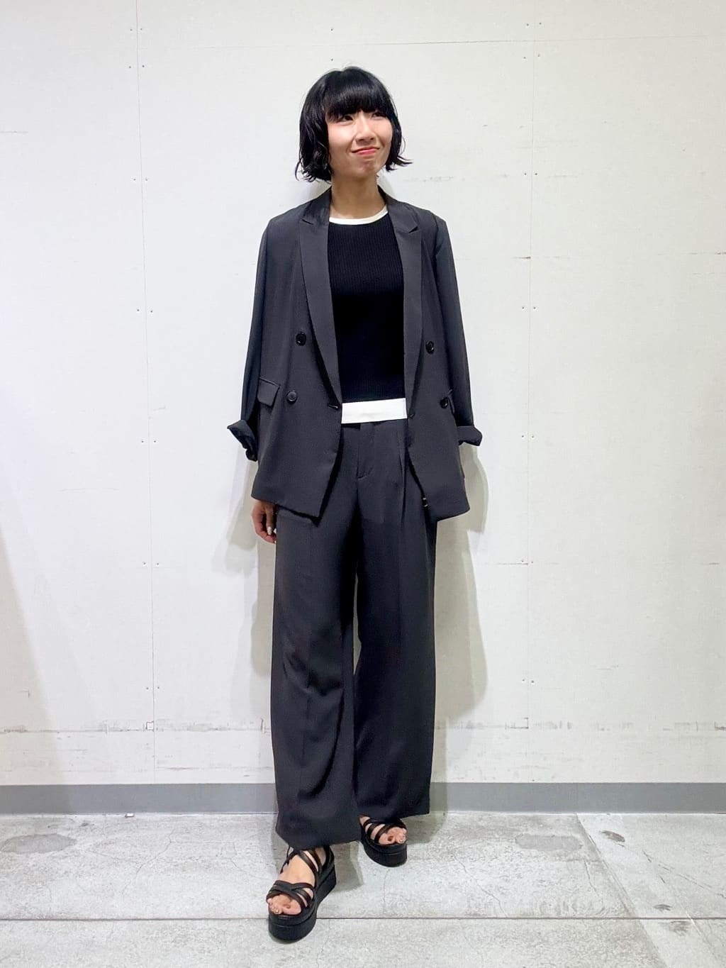 naoさんの「INDIVI｜【軽く羽織れる！】ダブルジャケット」を使ったコーディネート