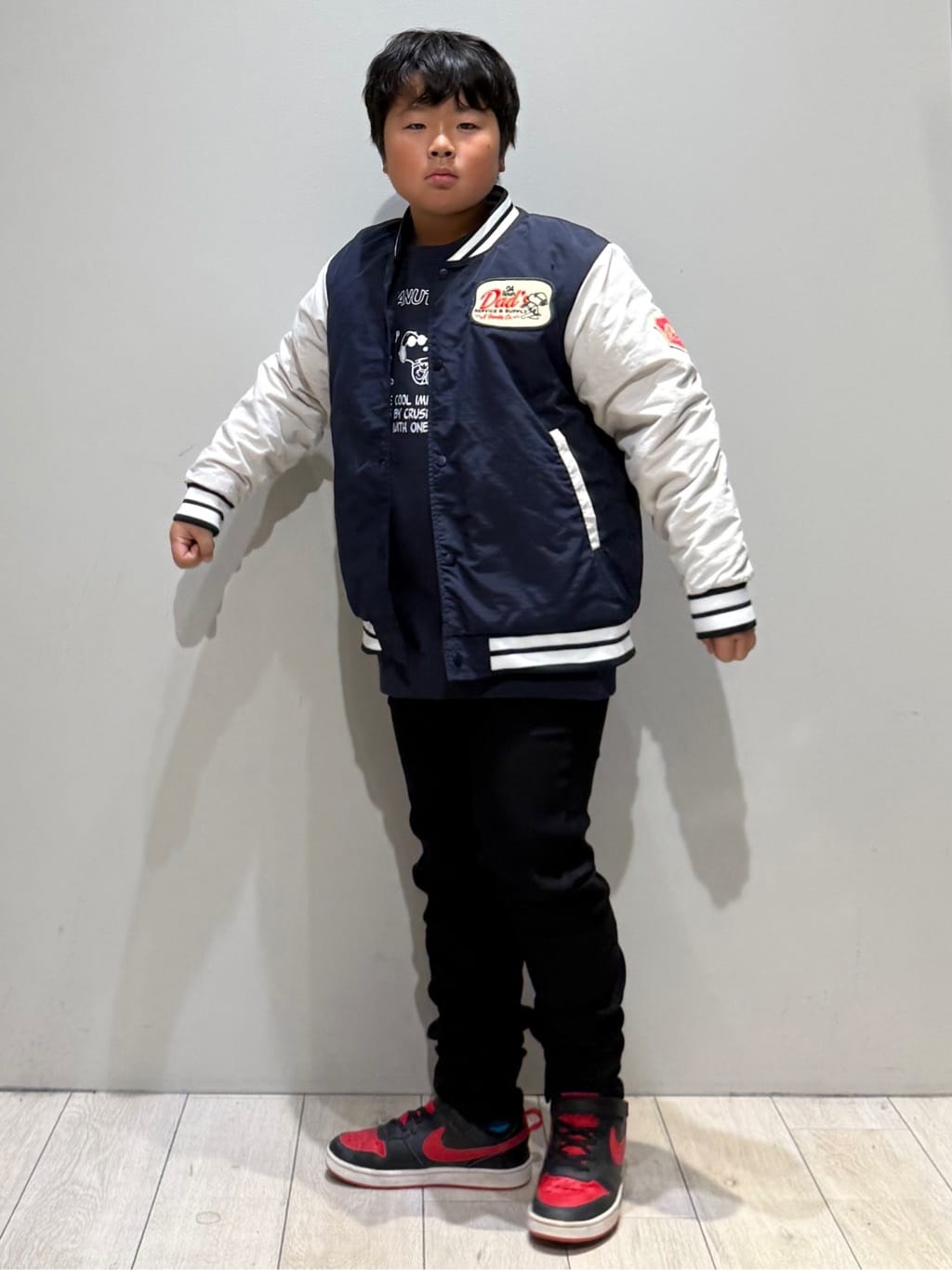 kuboさんの「THE SHOP TK｜【110－160/裏起毛】あったかのびーるストレートパンツ/洗濯機OK」を使ったコーディネート