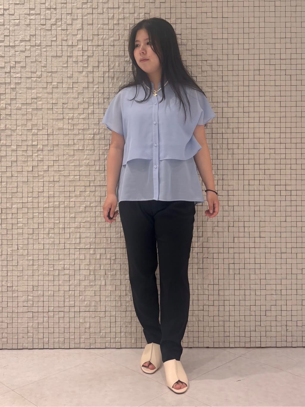 MEGUMIさんの「INDIVI｜」を使ったコーディネート