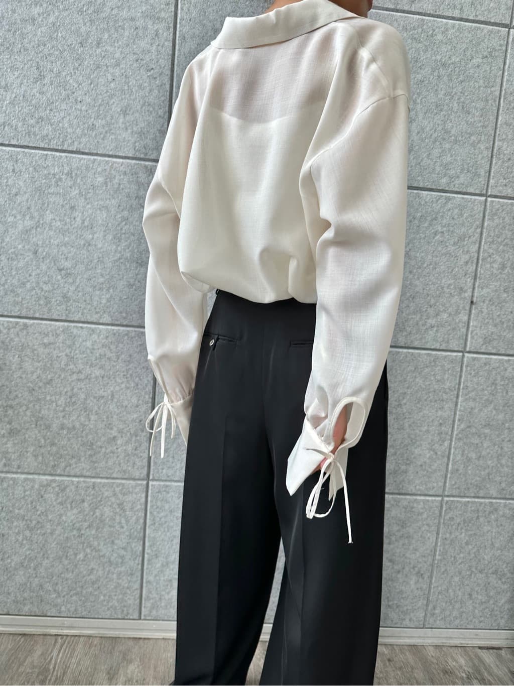 harunaさんの「CODE A｜air frame layered shirt」を使ったコーディネート