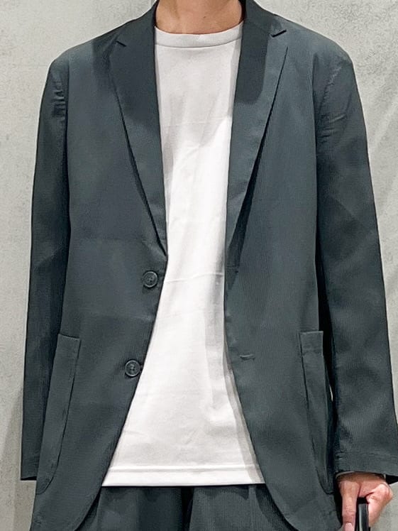 SHI-MAさんの「THE SHOP TK｜【Begin/ビギン10月号掲載】楊柳スマートジャケット　軽量/洗濯機OK/セットアップ可」を使ったコーディネート