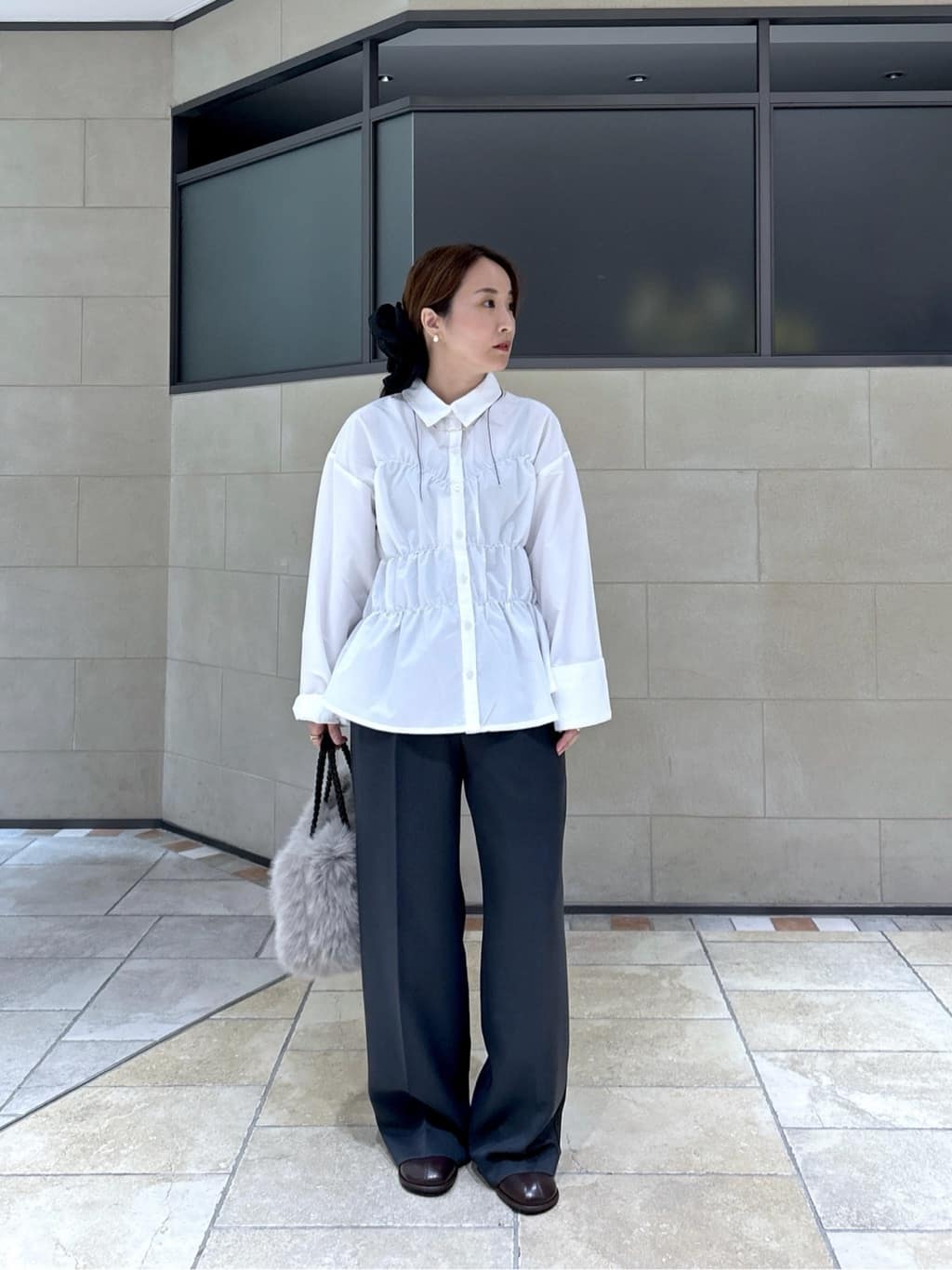よねさんの「INDIVI｜【セットアップ対応】ウーステッドライクジレジャケット」を使ったコーディネート