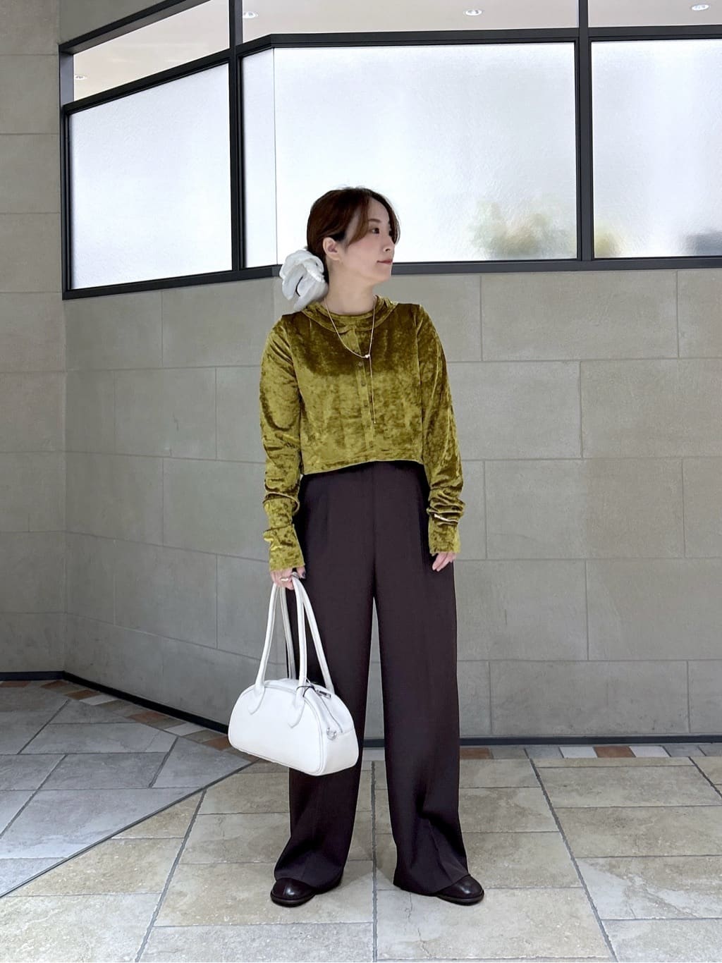 よねさんの「INDIVI｜チュールベロアアンサンブル」を使ったコーディネート