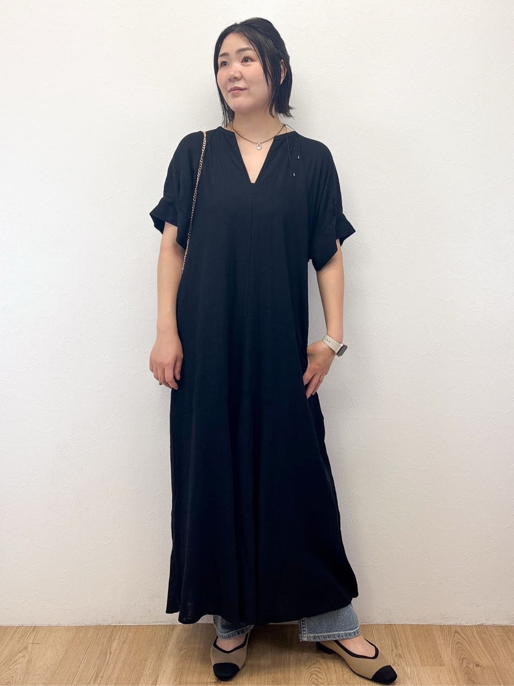 Takeさんの「OPAQUE.CLIP｜レーヨン麻キーネックワンピース【洗える】」を使ったコーディネート