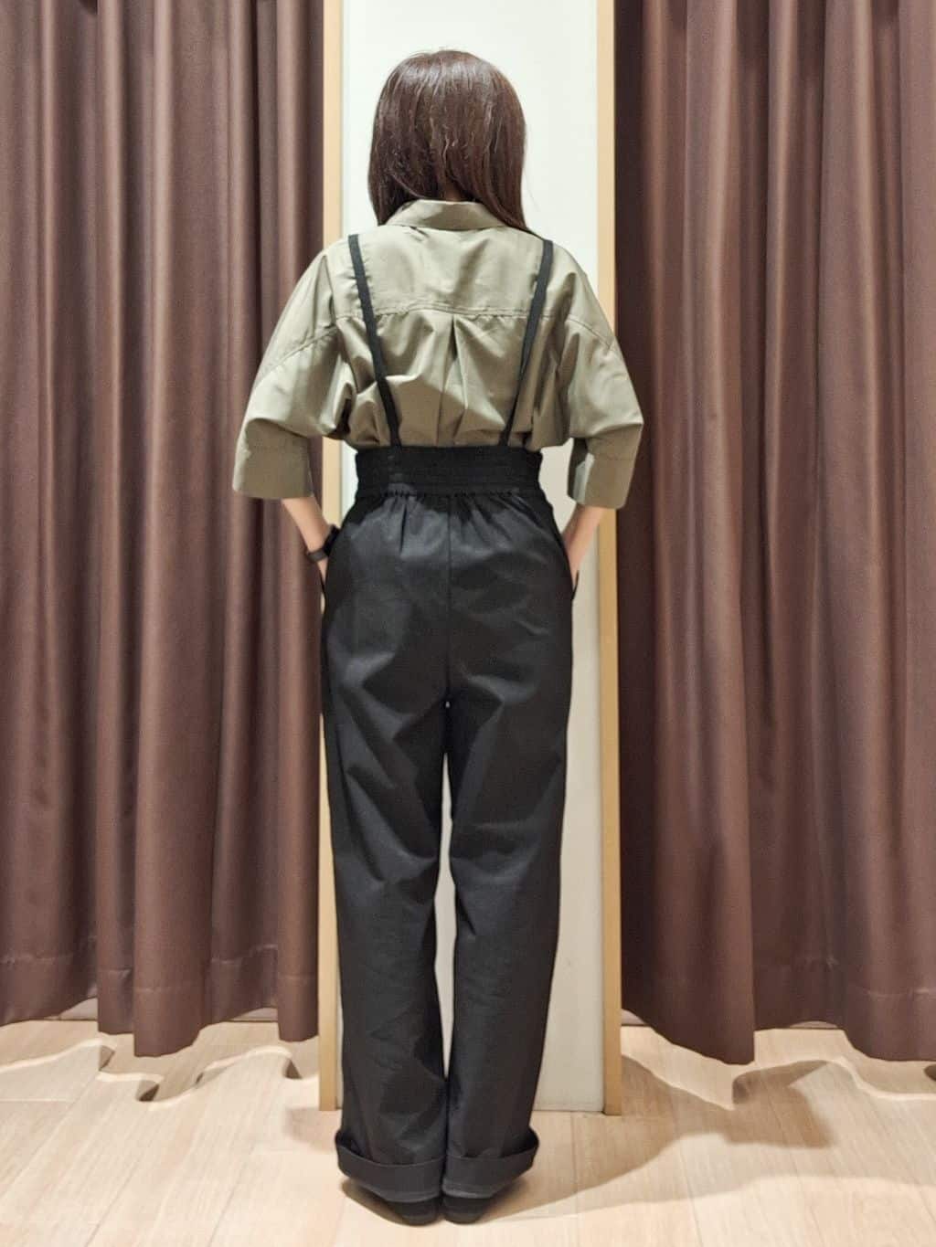 ウタさんの「grove｜【2WAY】ハイパーストレッチストラップパンツ」を使ったコーディネート