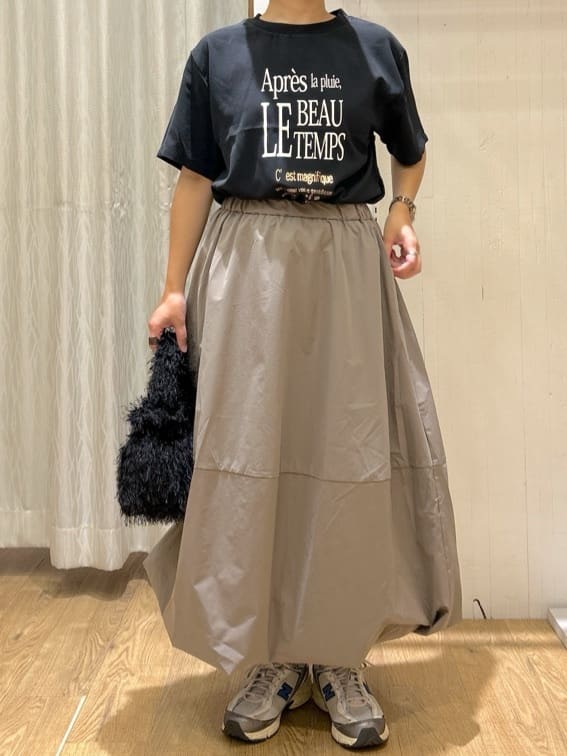ga_riさんの「THE SHOP TK｜アソートロゴTシャツ【接触冷感/防シワ/吸水速乾/UVケア/洗濯機OK】」を使ったコーディネート