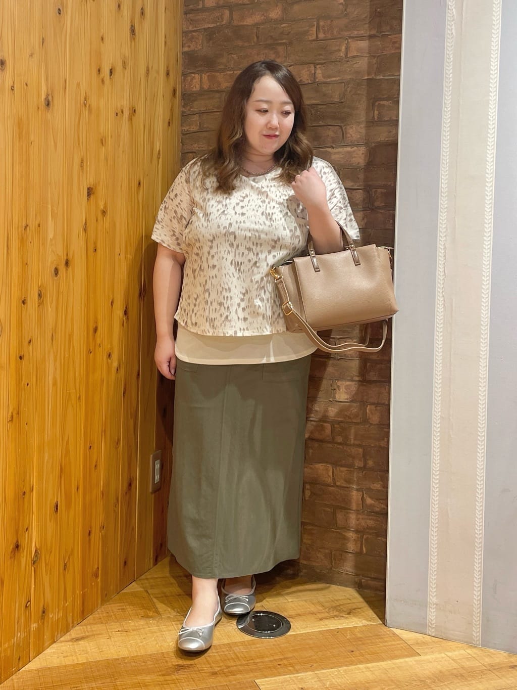 Risaさんの「SHOO･LA･RUE｜【S-LL/体型カバー】インせず着られる レイヤードトップス」を使ったコーディネート