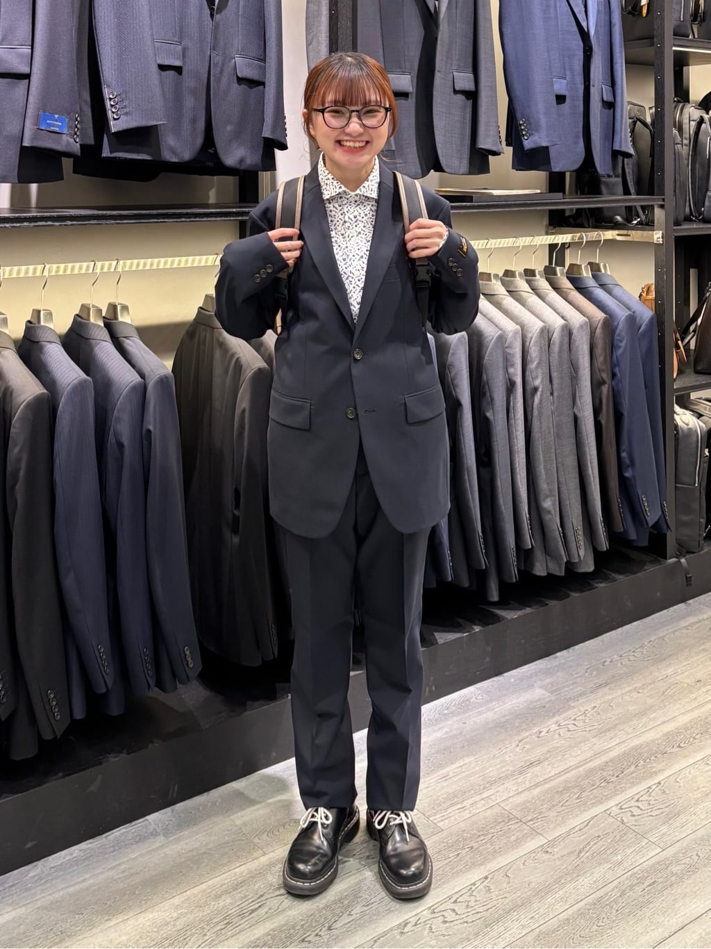 ウララさんの「TAKEO KIKUCHI｜【Begin掲載】コーデュラ（R）夏素材ウールトロ　ストレッチスーツ」を使ったコーディネート