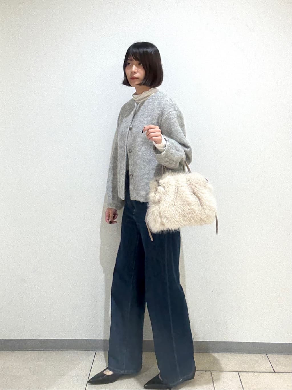 Itoさんの「UNTITLED｜【定番人気！】2Wayドロストフェイクファートート」を使ったコーディネート