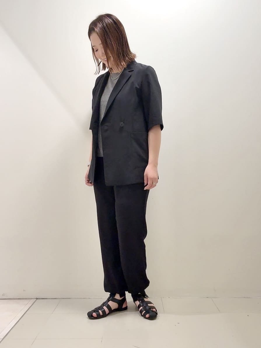 YUIさんの「UNTITLED｜【吸水速乾/洗える】ハーフスリーブジャケット」を使ったコーディネート