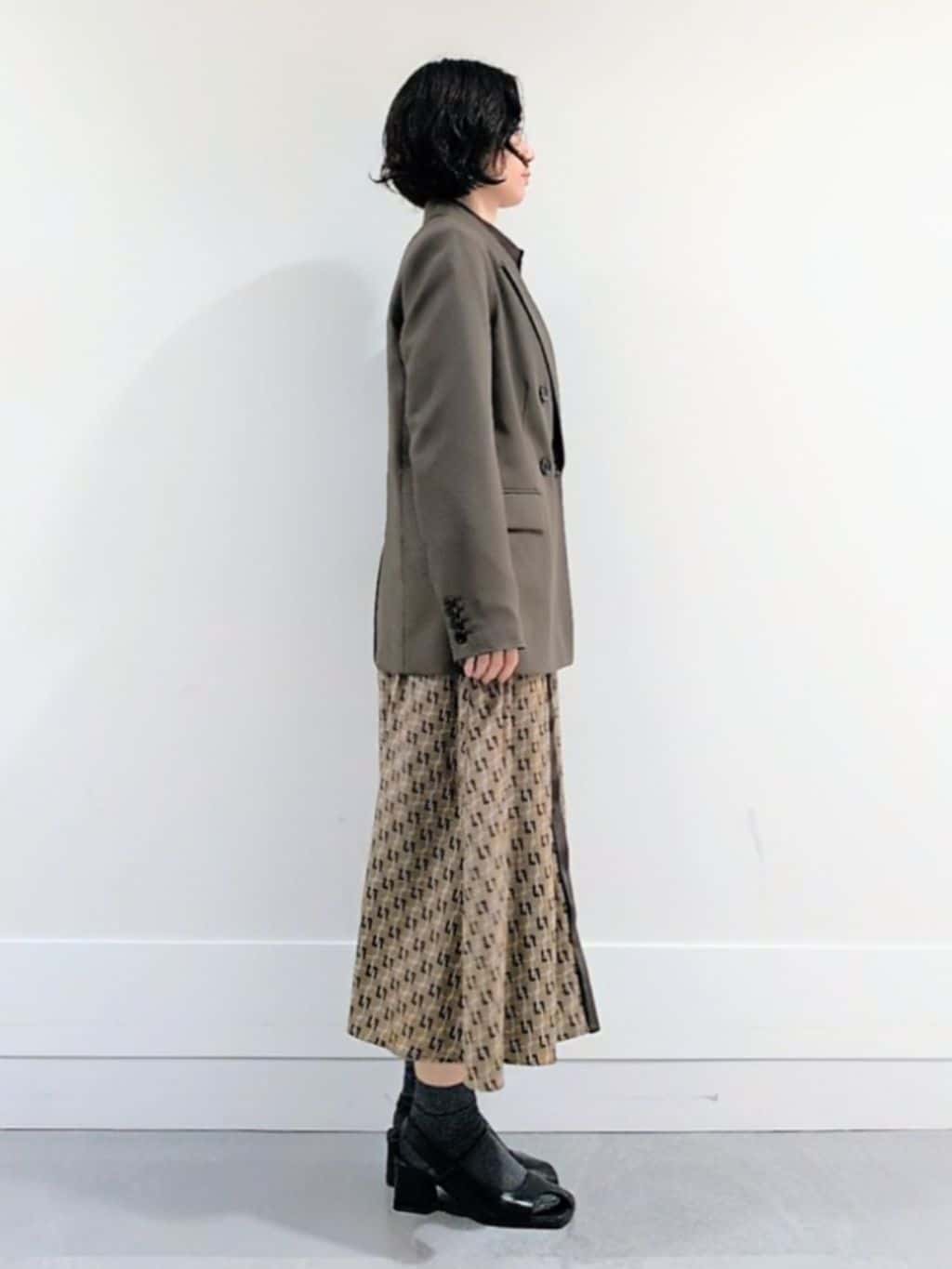 ミズタさんの「UNTITLED｜【セットアップ可】ウールライク ダブルブレストジャケット」を使ったコーディネート