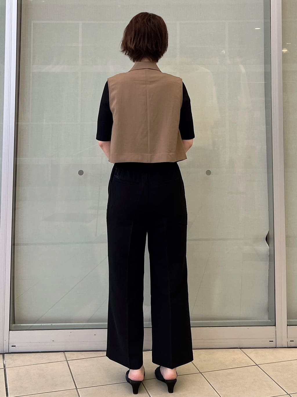 yo-koさんの「OPAQUE.CLIP｜汗染み防止 ボートネックリブカットソー【洗濯機洗い可／抗ピル】」を使ったコーディネート