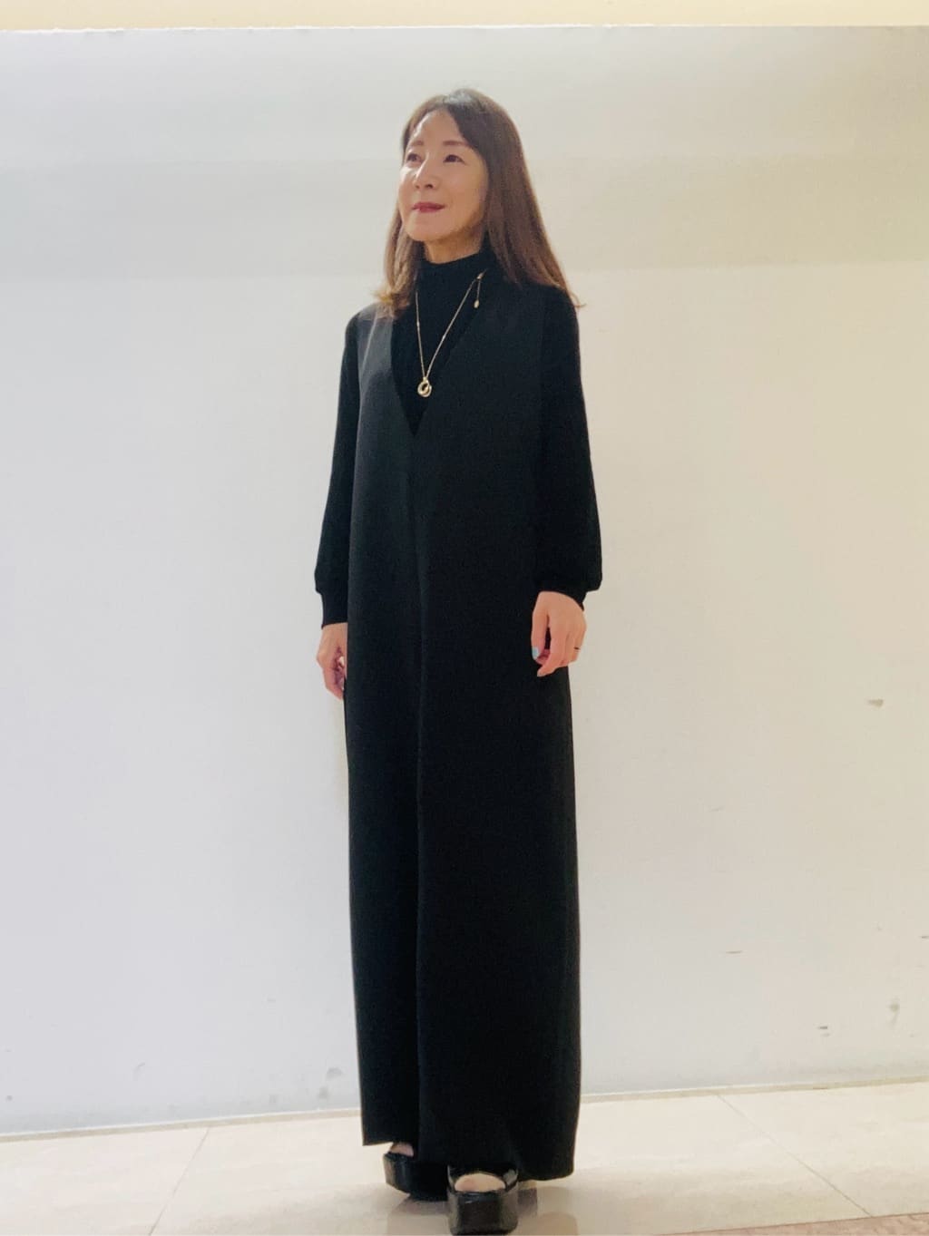 kurodaさんの「Reflect｜【すっきり縦長シルエット】サロペットパンツ」を使ったコーディネート
