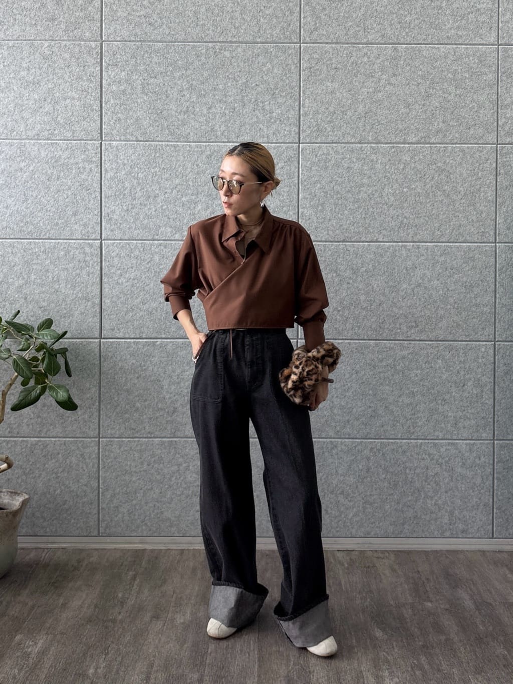 kotakiさんの「INDIVI｜アシメジレシャツ」を使ったコーディネート