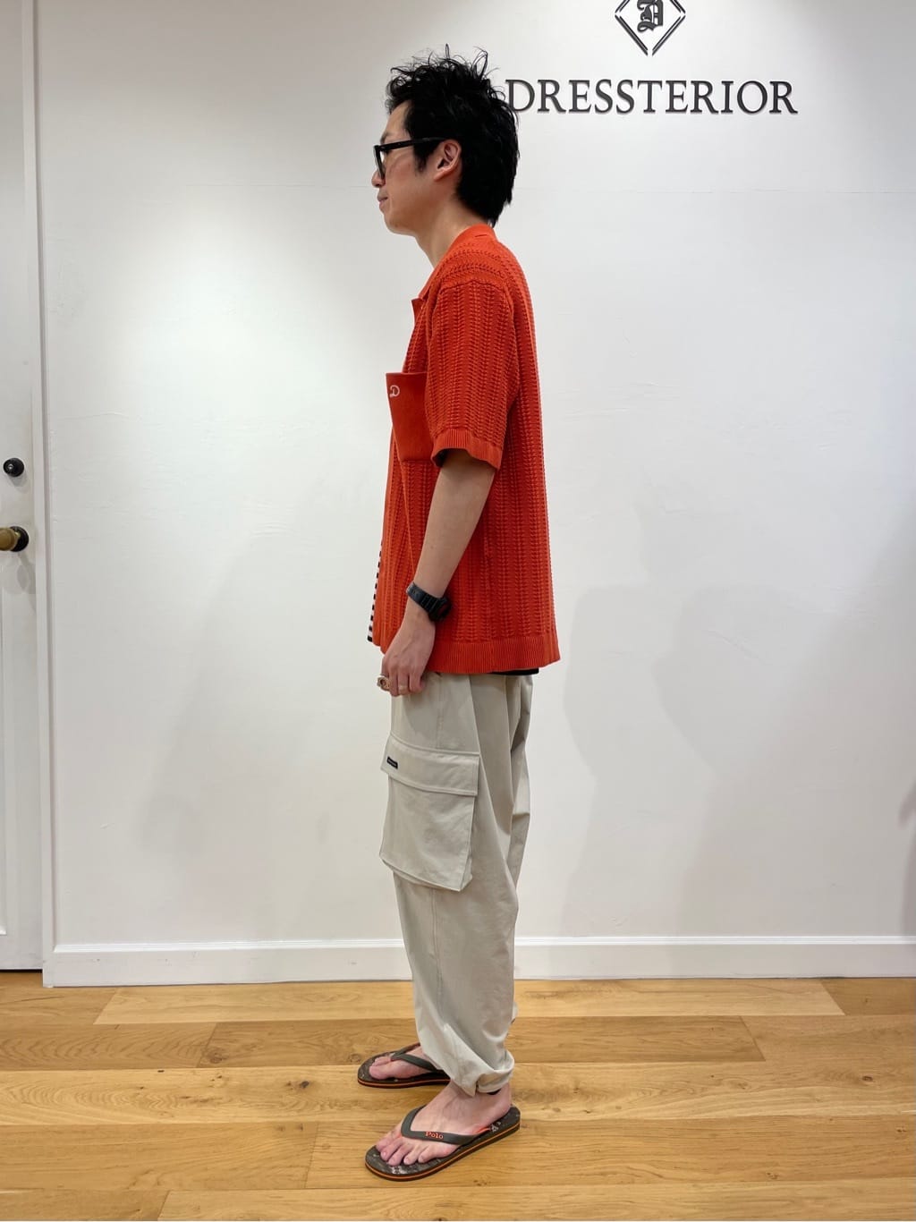 蒲谷祐太さんの「DRESSTERIOR｜◆【セットアップ可】2WAYストレッチ ワイドカーゴパンツ」を使ったコーディネート