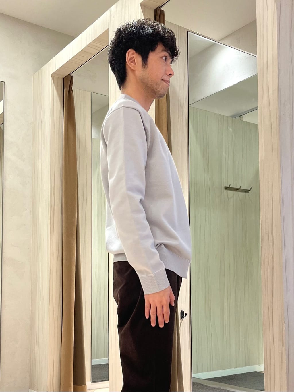 URAさんの「TAKEO KIKUCHI｜カシミヤブレンド ビーバー調チェスターコート」を使ったコーディネート